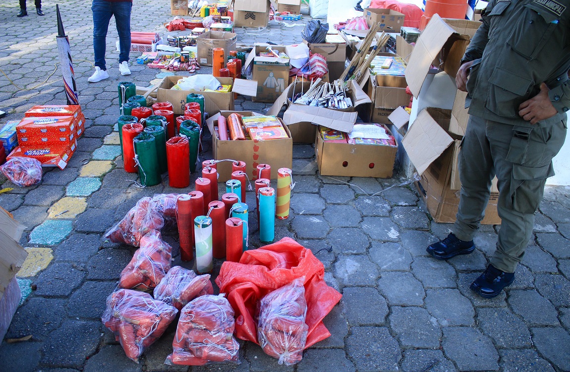 Alcaldía capitalina avisa de multas de hasta 80 mil lempiras a quienes comercialicen pólvora pese a prohibición