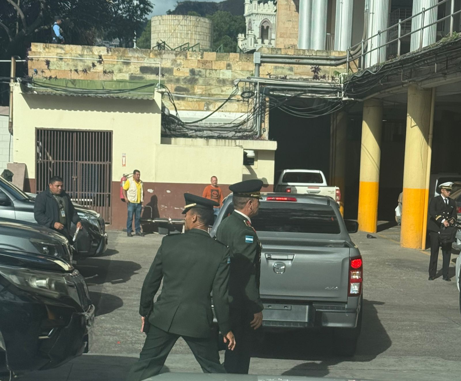 FFAA notifican a la Comisión Permanente que oficiales no aceptan los ascensos