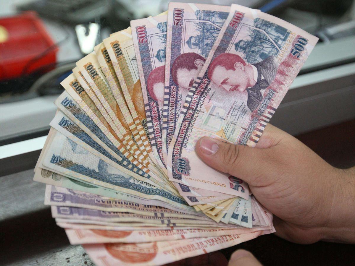 Gobierno no convoca mesa de negociación para definir salario mínimo 2026