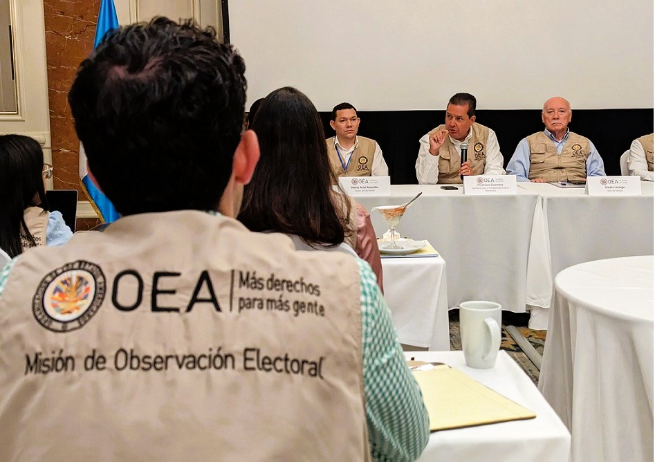 Misión Electoral de la OEA en Honduras llama a agilizar escrutinios y a esperar la finalización del conteo