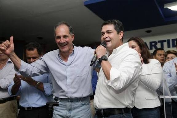 “No me toca a mí juzgarlo”: Nasry Asfura se pronuncia sobre Juan Orlando Hernández tras su liberación