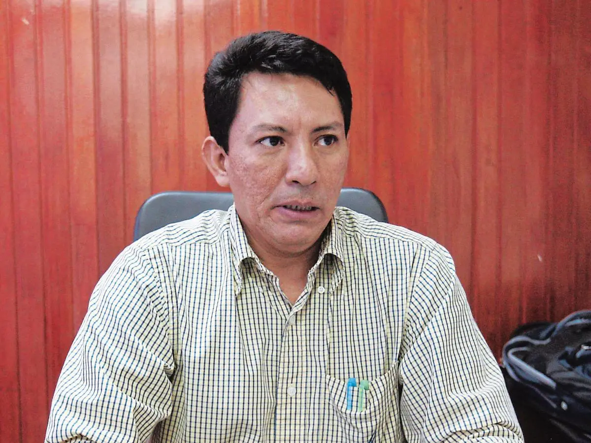 STENEE denuncia aumentos hasta L.35 mil para más de 150 ejecutivos