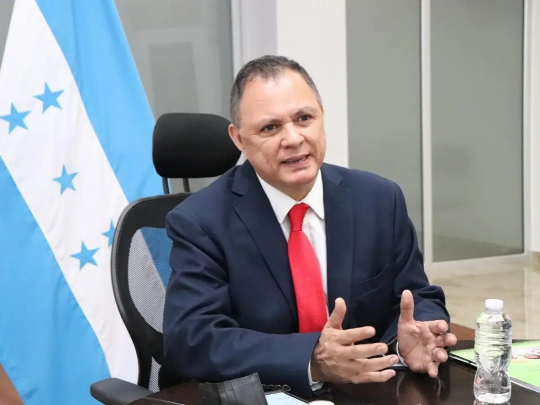 Antonio García afirma que actas verificadas confirman ventaja de Salvador Nasralla y pide respetar la voluntad popular