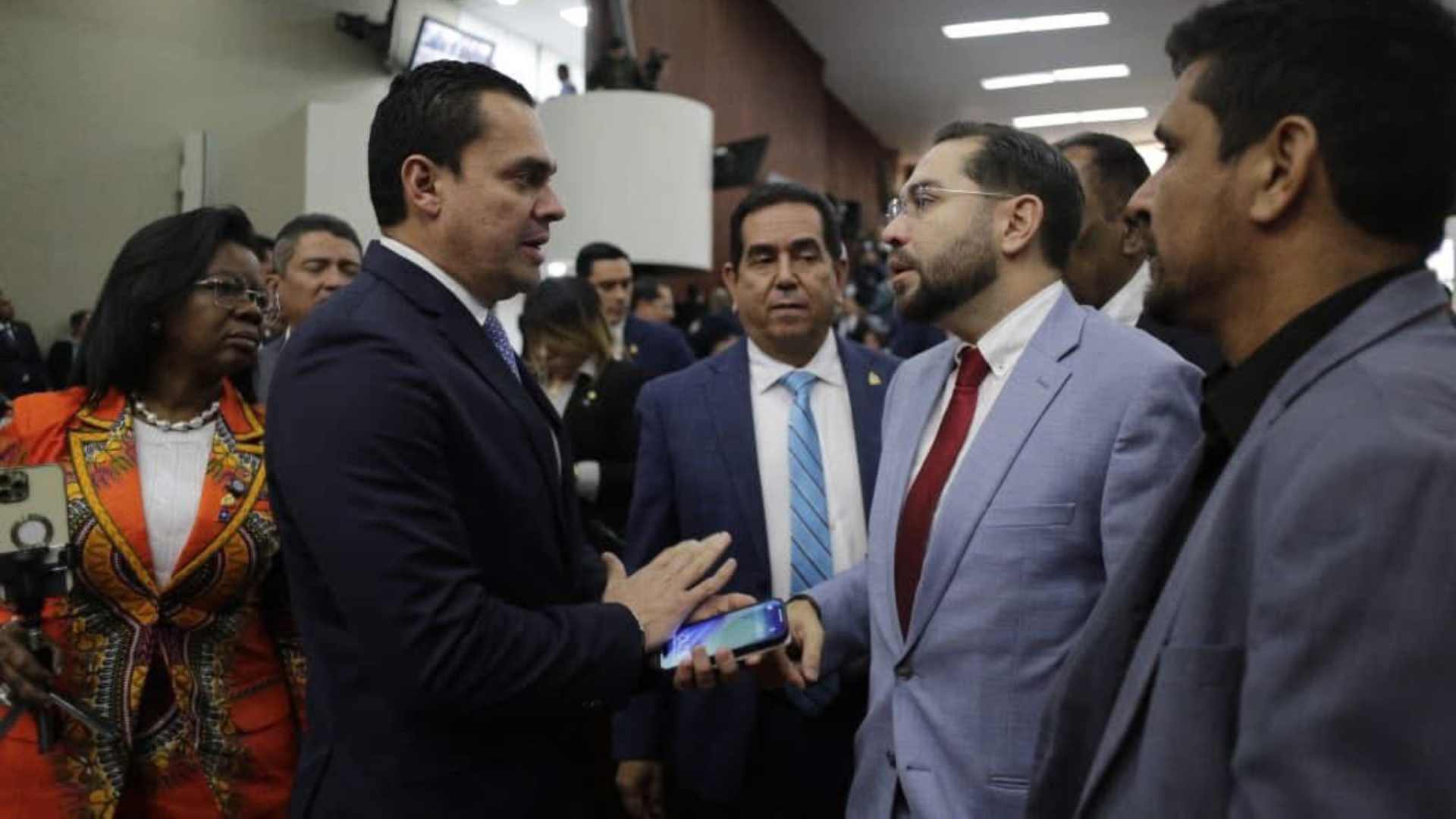 Acuerdo de 85 votos redefine el Congreso y pone fin al control de la era Redondo