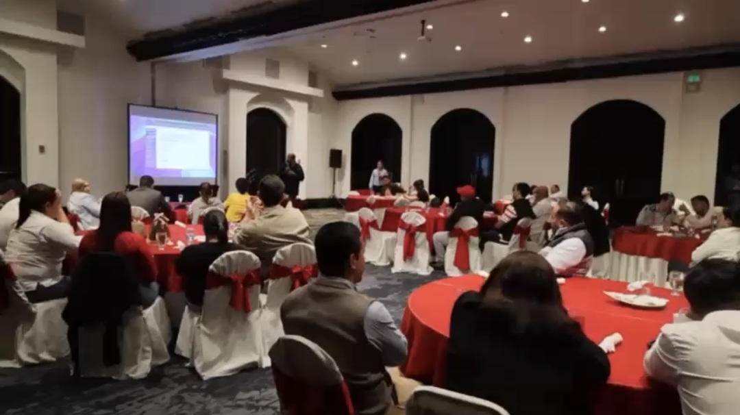 Bancada liberal recibe capacitación y define ruta de fortalecimiento y unidad partidaria
