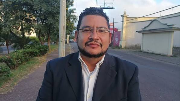 Abogado Héctor Pérez señala división en el Partido Liberal y rechaza alianza con Libre para presidir el Congreso