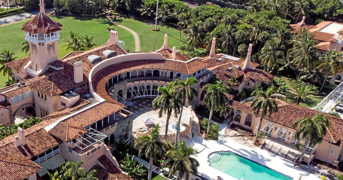 Hombre armado muerto tras intentar irrumpir en la residencia de Trump en Florida