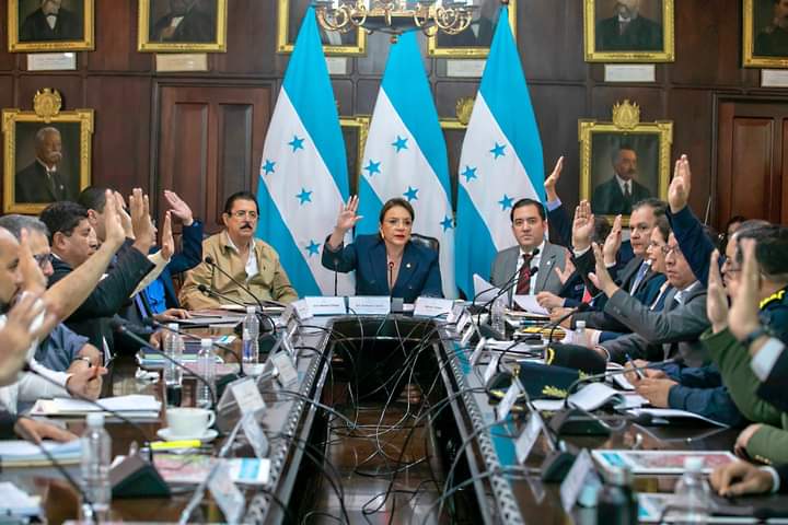 Defensores de Honduras califica de “hito histórico” reunión Asfura-Trump y exige juicio político contra exfuncionarios de Libre