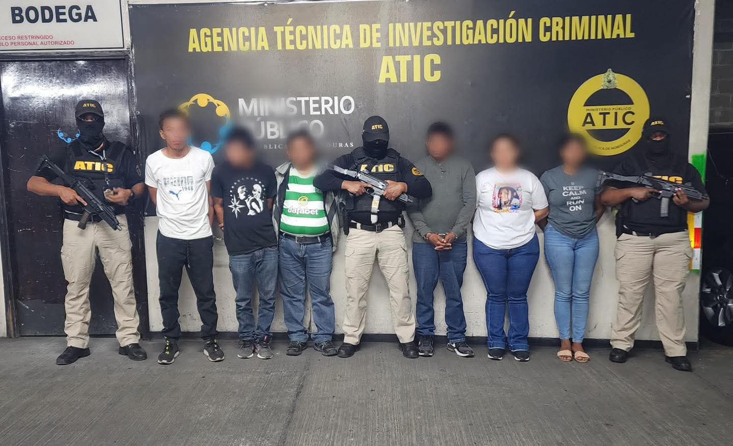 MP desarticula otra red de estafadores informáticos que mediante “phishing” robaban datos y realizaban transferencias de dinero