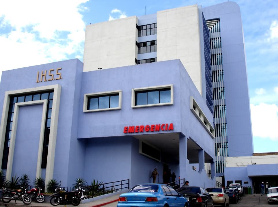 Falta de insumos mantiene detenidas cirugías electivas en el Seguro Social