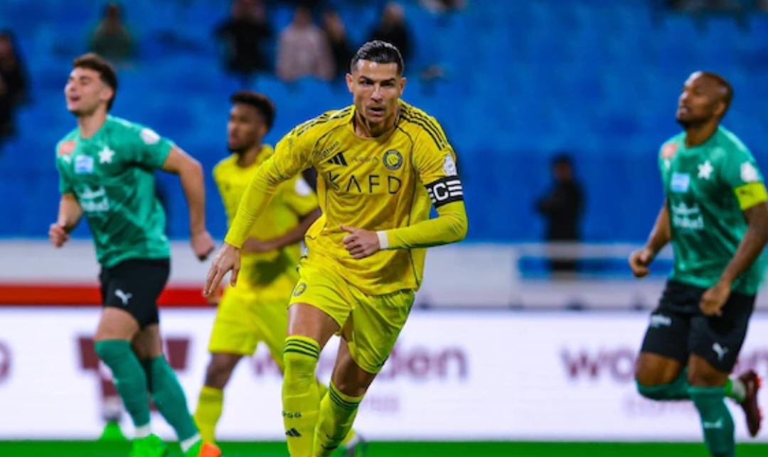 Cristiano Ronaldo llega a 965 goles y lidera goleada del Al‑Nassr