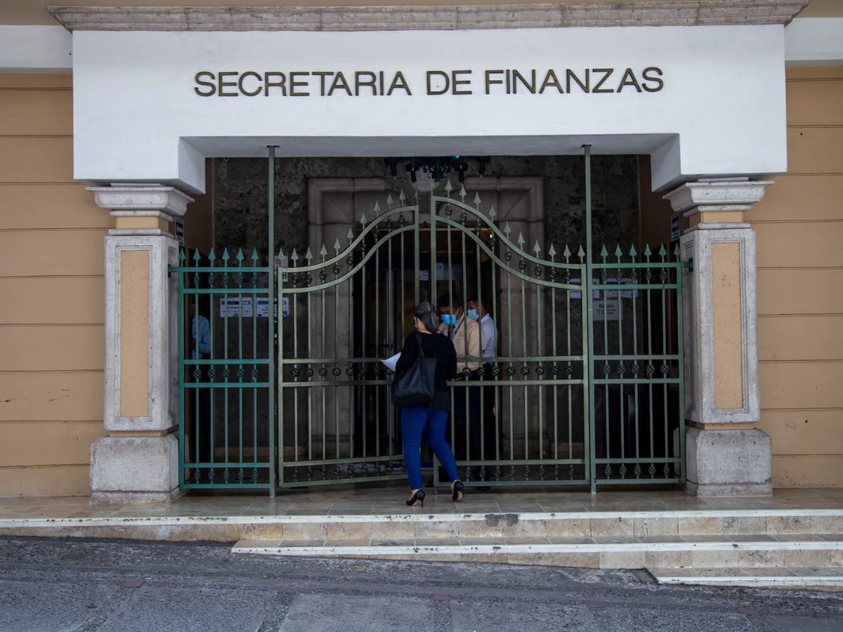 Sefin solicita a la CSJ revisar embargos que superan los L3 mil millones en diez días