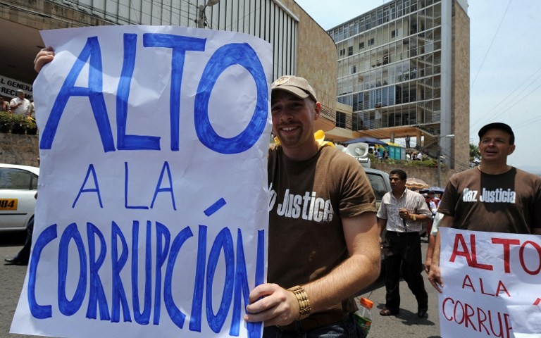 CNA: “Honduras sigue estancada entre los países más corruptos del continente”