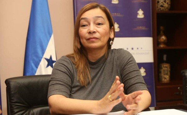 CSJ admite amparo y suspende temporalmente proceso contra Rocío Tábora por caso Hospitales Móviles