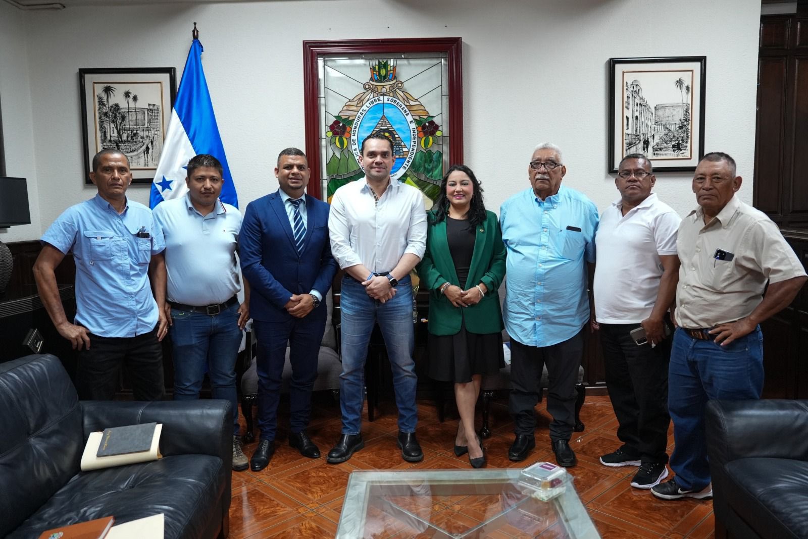 Tomás Zambrano se reúne con Coapalma para fortalecer apoyo a productores de palma de aceite