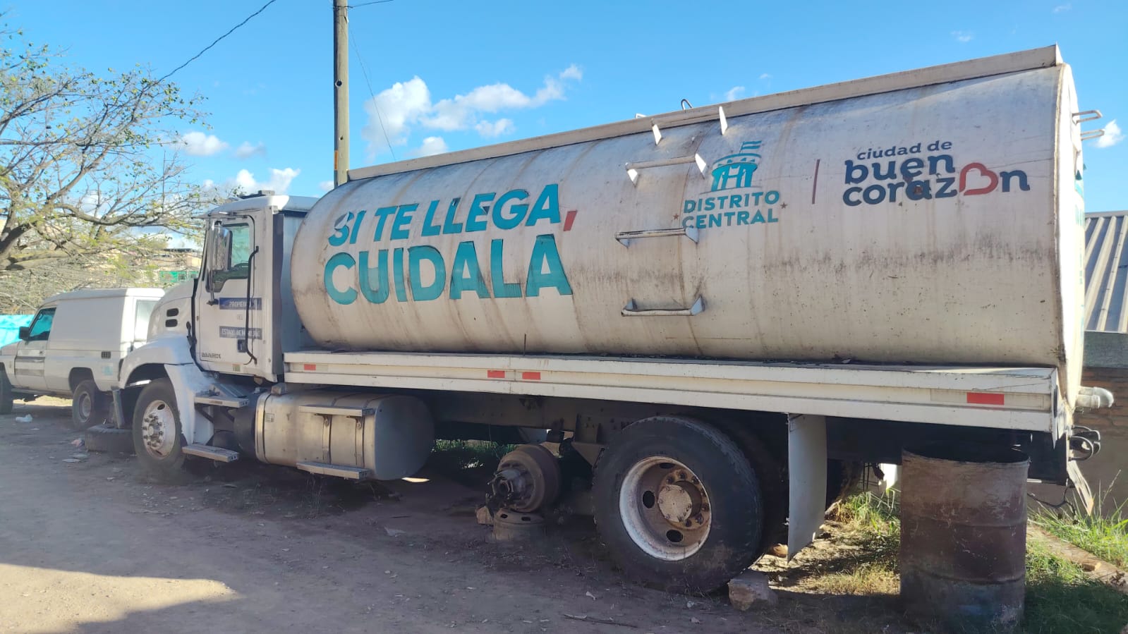 Denuncian que gestión de Jorge Aldana dejó en crisis financiera a la UMAPS