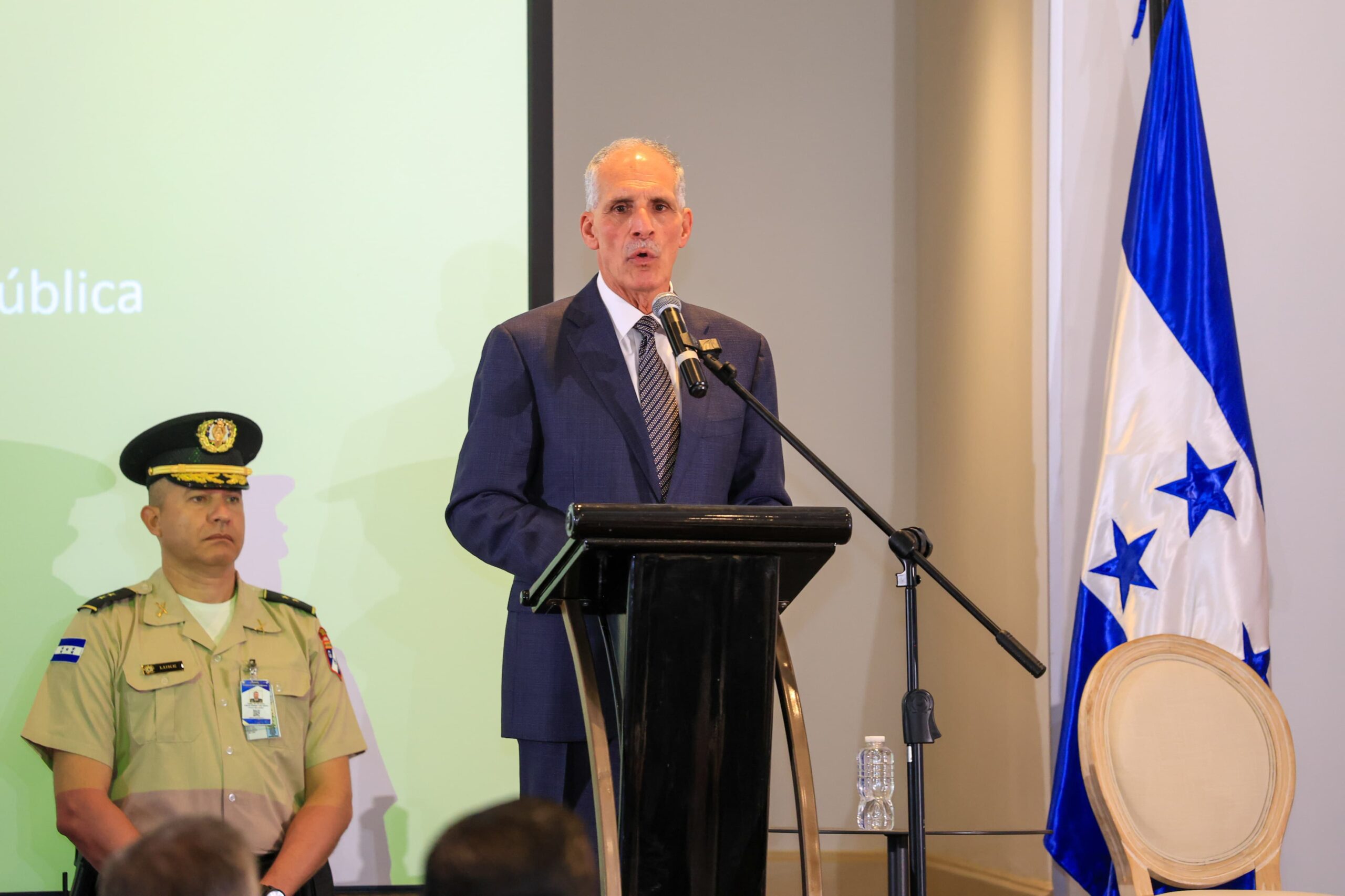 Presidente Asfura impulsa integración energética del Triángulo Norte para fomentar inversión y empleo