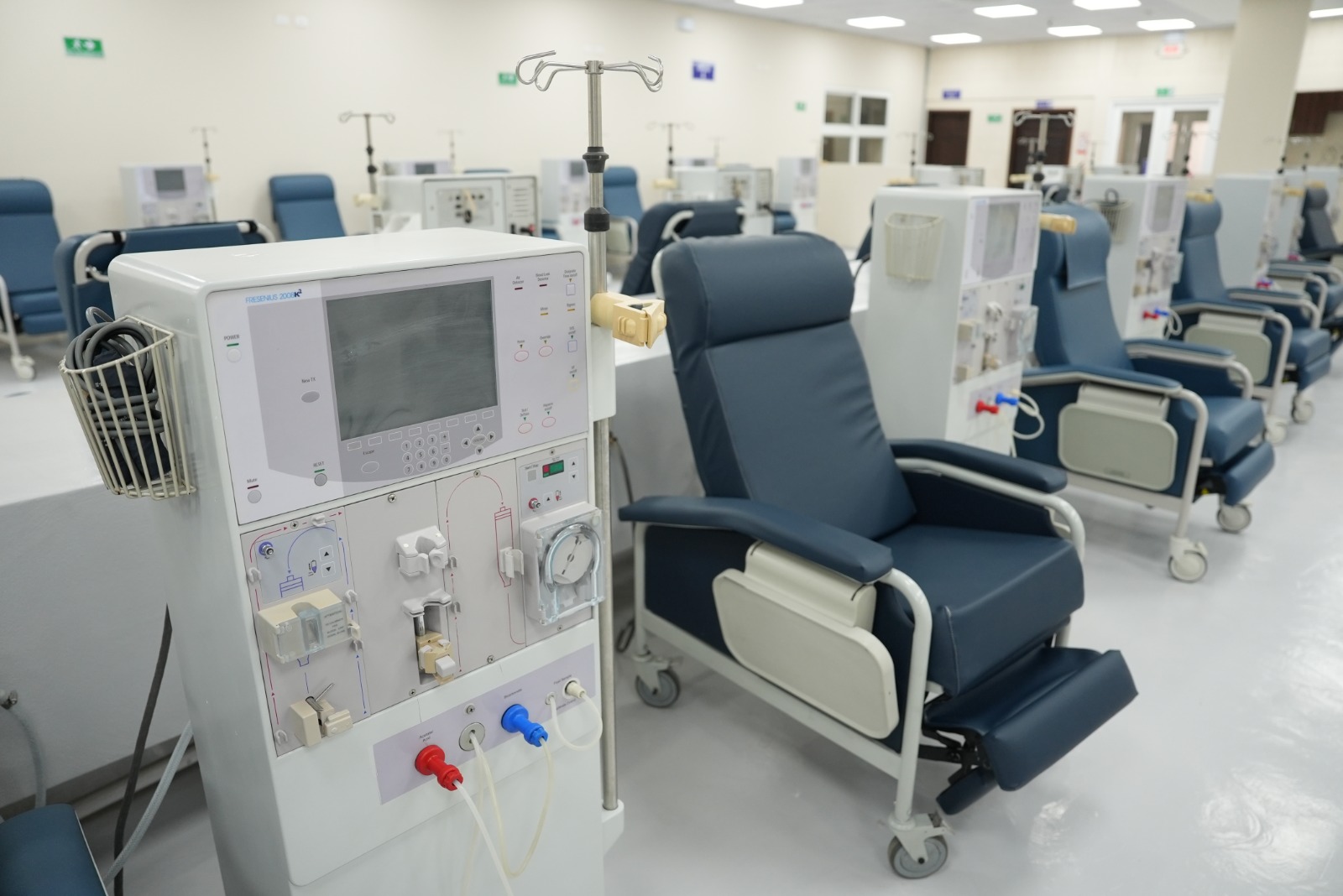 Congreso Nacional inaugura clínica de diálisis en Danlí apenas 38 días después de aprobar fondos