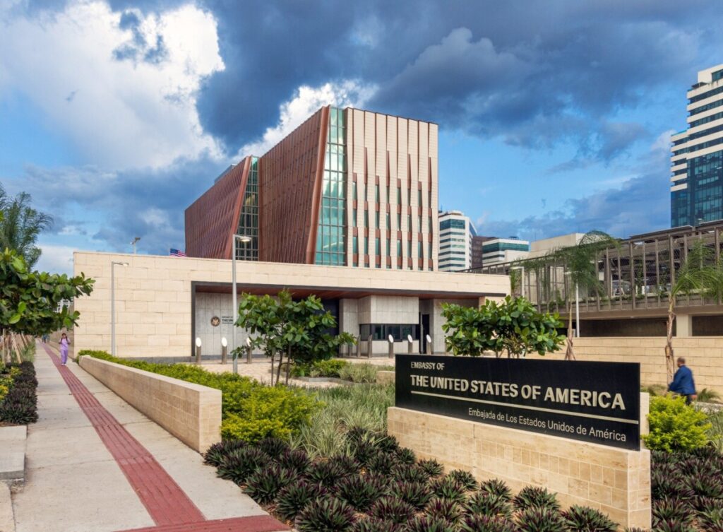 Embajada de EEUU en Honduras cerrará tres días por Semana Santa