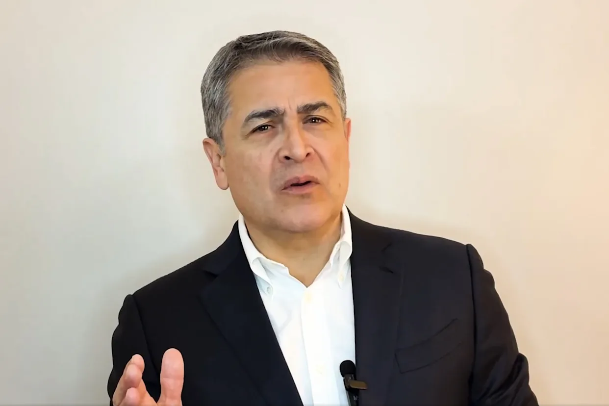 Expresidente Juan Orlando Hernández denuncia “persecución política” tras rechazo a solicitud de presentación voluntaria