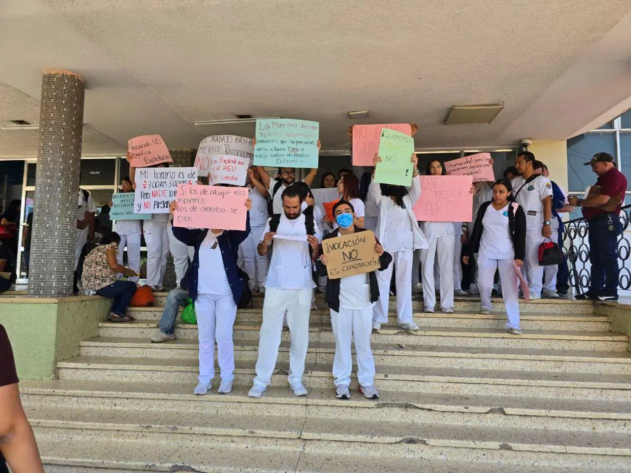 Autoridades de Salud alcanzan acuerdo con médicos del Hospital Escuela y anuncian pago de salarios pendientes