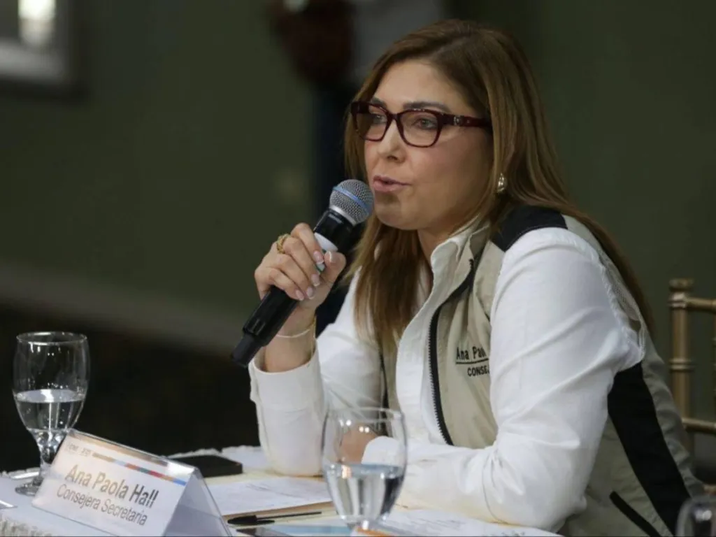 Ana Paola Hall defiende elecciones de 2025 y rechaza acusaciones de fraude