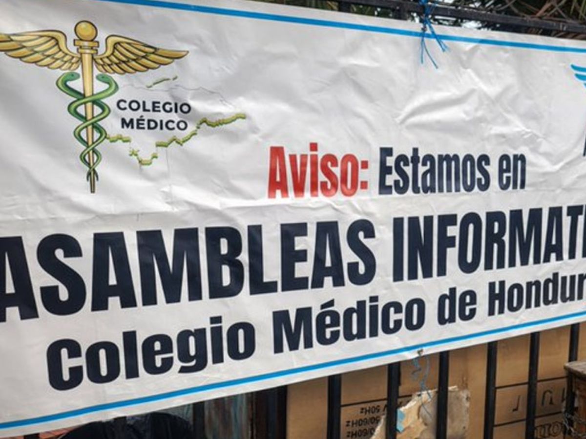 Gremio médico denuncia despidos ilegales y persecución laboral en el sistema de salud